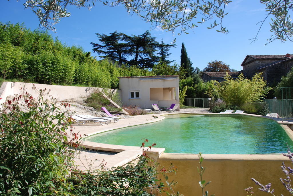 לינה וארוחת בוקר Rousson  Les Jardins Du Mas Evesque חדר תמונה